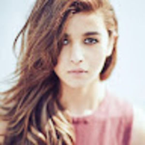 Meet your Posher, Nilofar